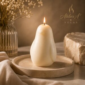 Foto da Vela Escultural Pinguim Nórdico — Atelier A² Velas